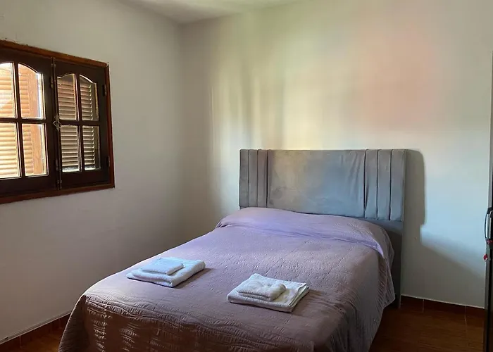 Comodo Departamento En Colon